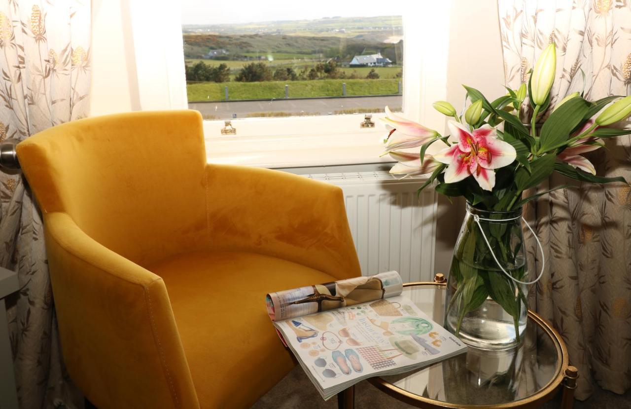 Causeway Hotel Bushmills Bagian luar foto