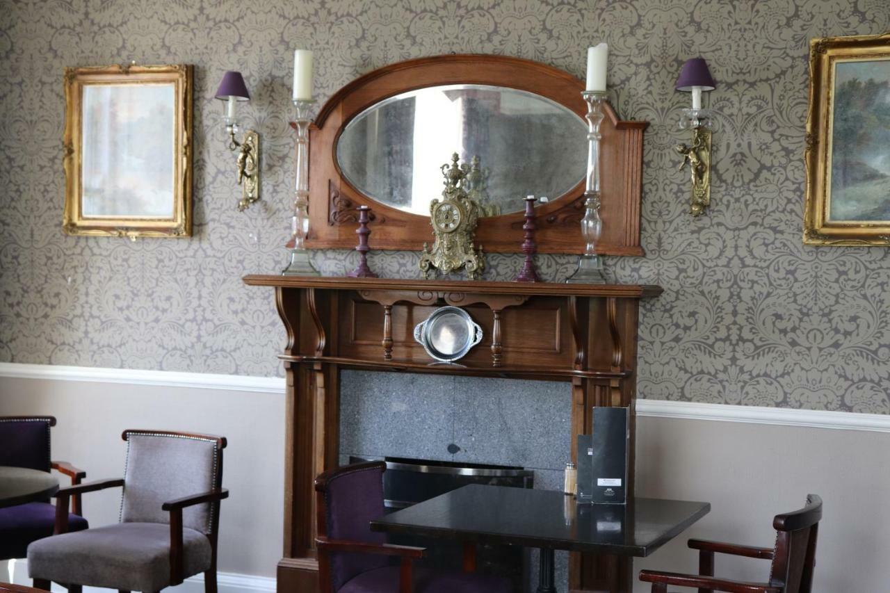 Causeway Hotel Bushmills Bagian luar foto
